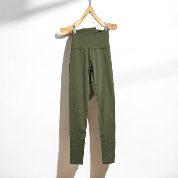 🌻NEW w.tags OFFLINE By Aerie OG High Waisted Legging in Green Size XXS - Picture 1 of 7